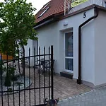 Siodemkacamp Maja
