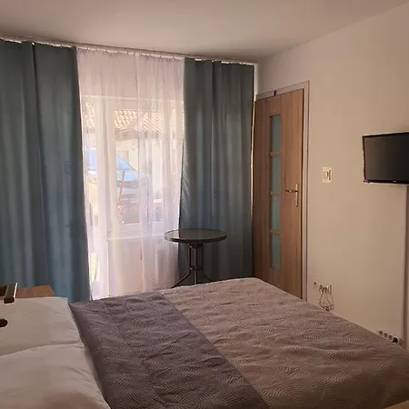 Siodemkacamp Maja Leba