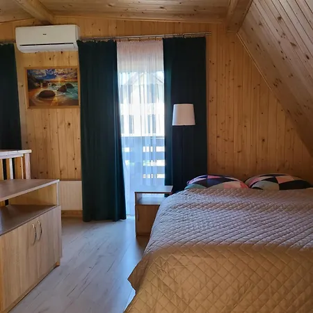 Siodemkacamp Maja *