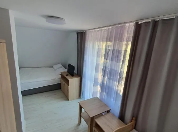 Siodemkacamp Maja Leba